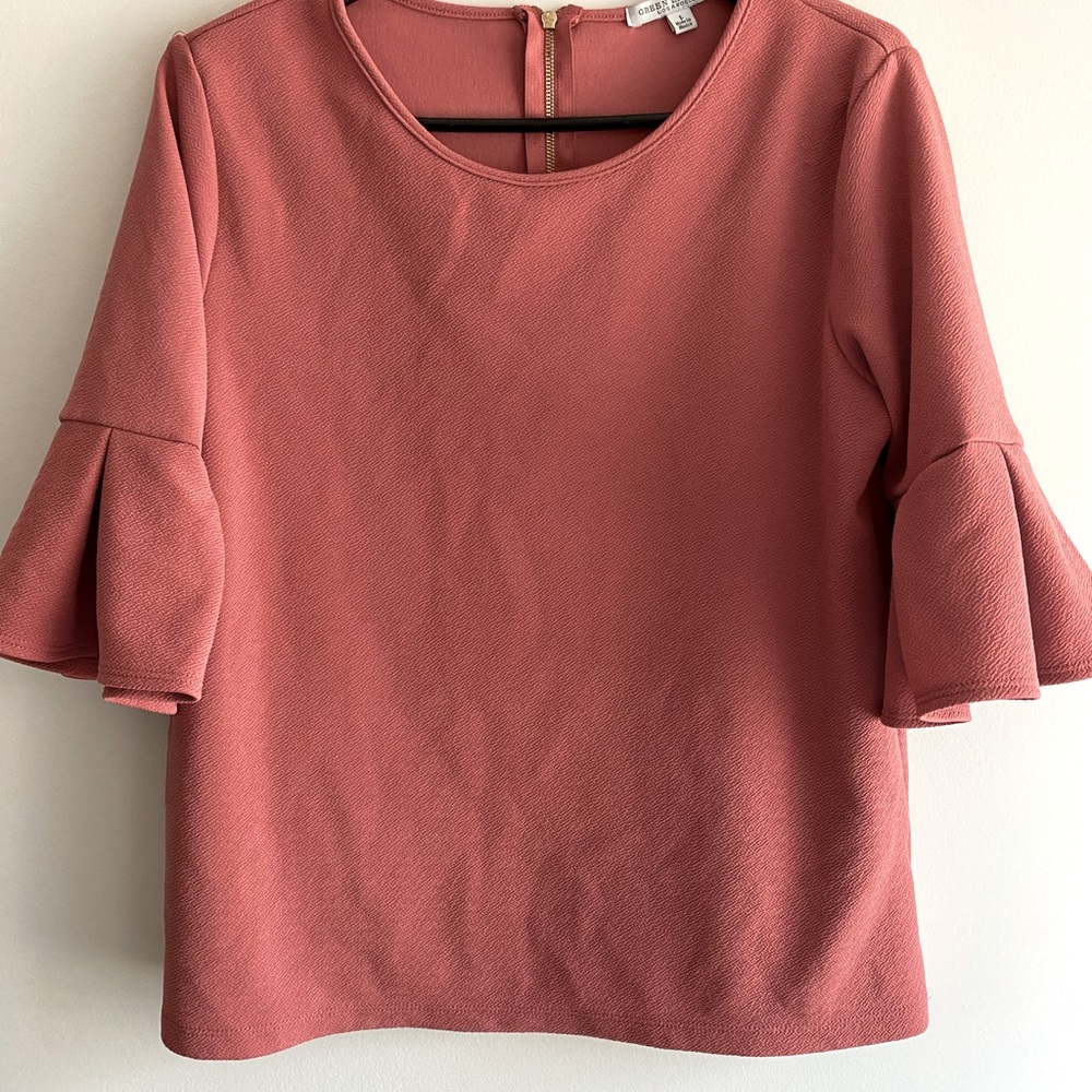 Blouse, gently worn